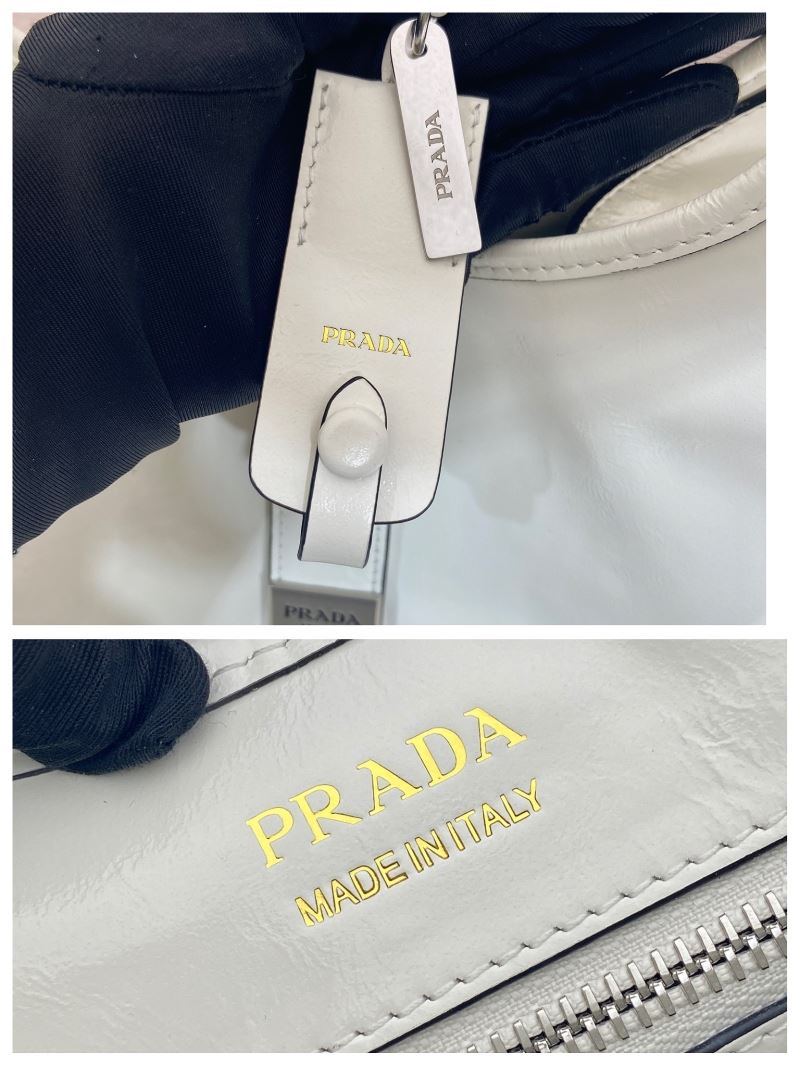 Pra*a hobo bags